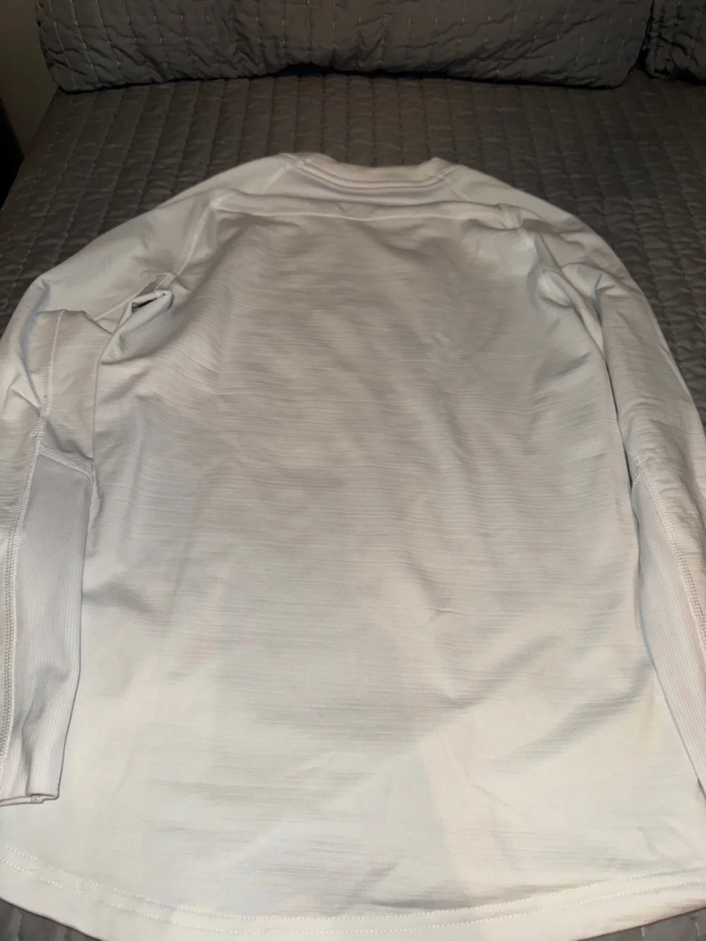 Nike Boy’s White Long Sleeve Top with Black Striped Logo Size Medium